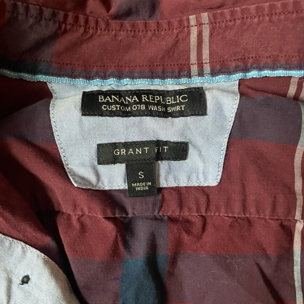 Banana republic men’s button down shirt
